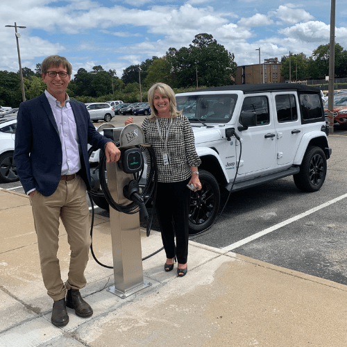 Bay Power Solutions Donates EV Chargers To WHRO